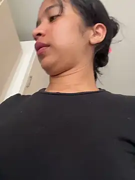 Sophia Walker 2 online show from March 21, 2026, 6:23 pm