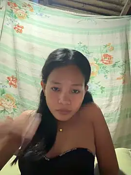 Snapshot of chinny1112 chatting on May 21, 2026, 2:36 pm chinny1112 online show from May 21, 2026, 2:36 pm