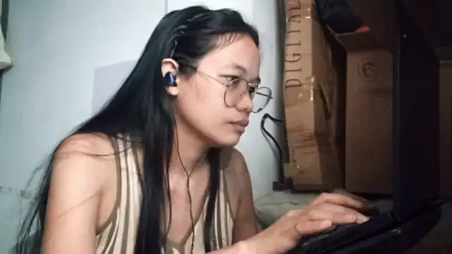 JenetteCarnley online show from March 16, 2026, 12:29 am