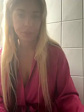 SelinaGalinsky6 online show from March 27, 2026, 9:21 am