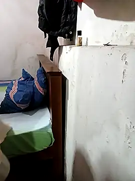 Snapshot of Amisha-35 chatting on March 17, 2026, 4:26 am Amisha-35 online show from March 17, 2026, 4:26 am