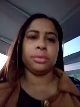 gatinha20257 online show from July 17, 2026, 9:28 am