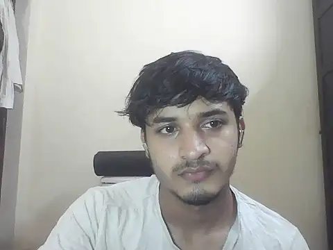 Snapshot of adithya123h chatting on April 21, 2026, 3:18 pm adithya123h online show from April 21, 2026, 3:18 pm