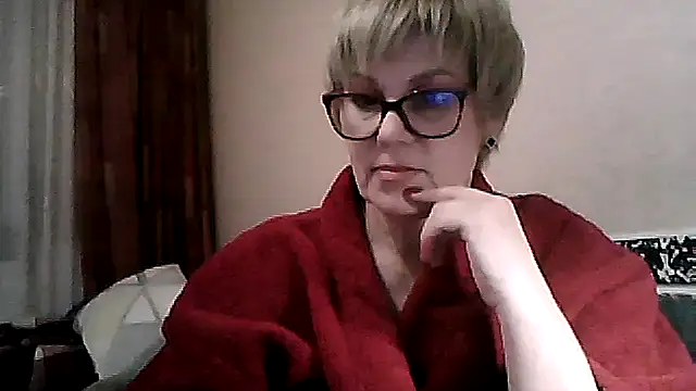 Snapshot of TatkaYang chatting on March 15, 2026, 8:05 pm TatkaYang online show from March 15, 2026, 8:05 pm