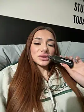 MiilaStarr online show from March 14, 2026, 12:38 am