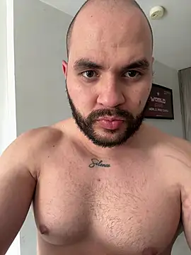 Axel Dominus online show from March 25, 2026, 7:02 pm