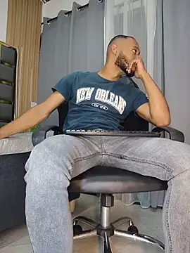 Oliver bigblack cock online show from May 13, 2026, 6:15 pm