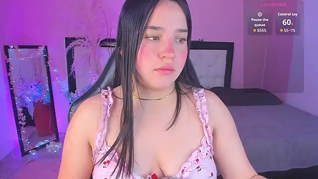 Snapshot of Julieth_Caandy chatting on July 1, 2026, 12:05 pm Julieth Caandy online show from July 1, 2026, 12:05 pm