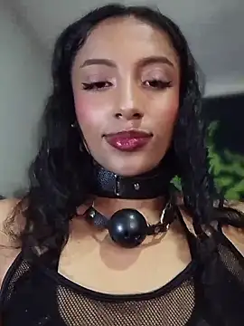 Snapshot of KattyBerryX chatting on June 27, 2026, 10:27 pm KattyBerryX online show from June 27, 2026, 10:27 pm