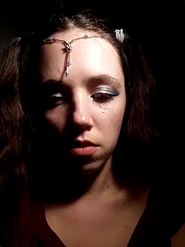 Snapshot of AnnieArtLive chatting on March 14, 2026, 8:04 pm AnnieArtLive online show from March 14, 2026, 8:04 pm