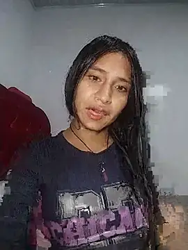 Snapshot of KarolaMendez chatting on July 18, 2026, 1:14 am KarolaMendez online show from July 18, 2026, 1:14 am