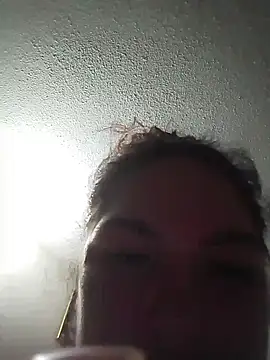 Snapshot of Alexa_rojas_ chatting on March 14, 2026, 5:35 am Alexa rojas online show from March 14, 2026, 5:35 am