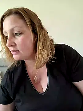 duotroublant online show from April 30, 2026, 2:02 pm