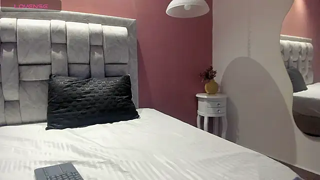 Jackie Sins online show from March 20, 2026, 10:22 pm
