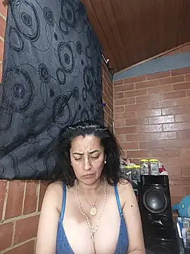 Snapshot of Alexandrina chatting on May 15, 2026, 11:25 pm Alexandrina online show from May 15, 2026, 11:25 pm