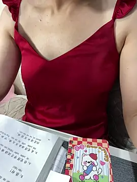 Xiaomee online show from March 24, 2026, 1:11 pm
