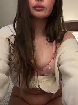 Snapshot of Emswiftx chatting on March 16, 2026, 5:37 pm Emswiftx online show from March 16, 2026, 5:37 pm