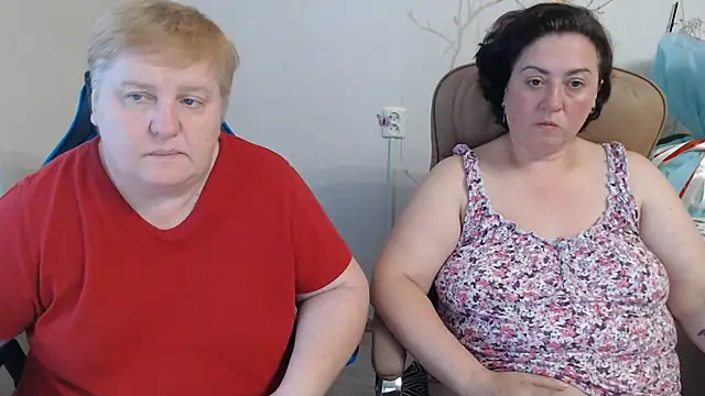 Snapshot of Lindy-Jeanie chatting on July 27, 2026, 4:47 pm Lindy-Jeanie online show from July 27, 2026, 4:47 pm