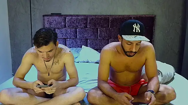 Snapshot of The_Penthouse_boys chatting on May 3, 2026, 1:15 pm The Penthouse boys online show from May 3, 2026, 1:15 pm