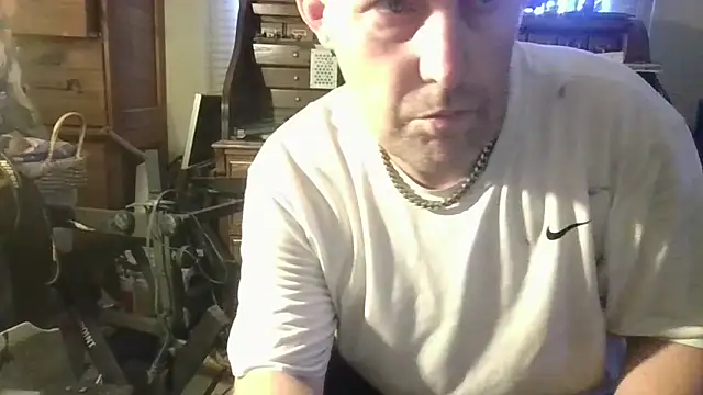 Snapshot of strokingjoe14585 chatting on May 26, 2026, 11:25 pm strokingjoe14585 online show from May 26, 2026, 11:25 pm