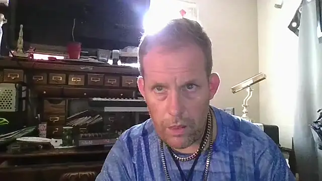 Snapshot of strokingjoe14585 chatting on May 1, 2026, 1:38 pm strokingjoe14585 online show from May 1, 2026, 1:38 pm