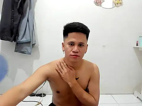 Snapshot of dion_cummer chatting on March 20, 2026, 8:59 am dion cummer online show from March 20, 2026, 8:59 am
