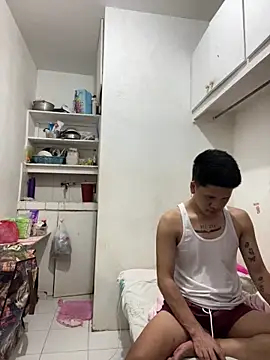 Snapshot of dion_cummer chatting on April 15, 2026, 3:01 am dion cummer online show from April 15, 2026, 3:01 am