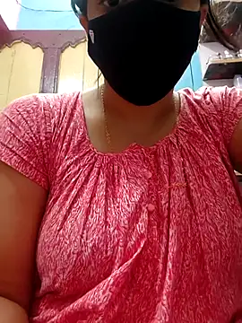 tulidas96778 online show from April 7, 2026, 1:07 am