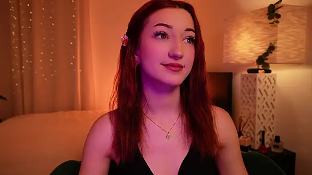 SweeetMila online show from April 3, 2026, 3:40 pm