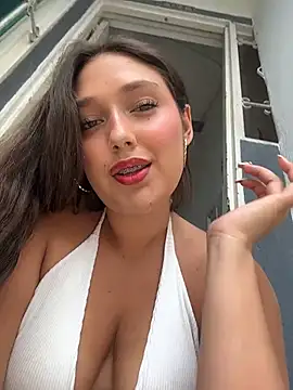 Naughty-Samanta- online show from May 22, 2026, 4:38 pm