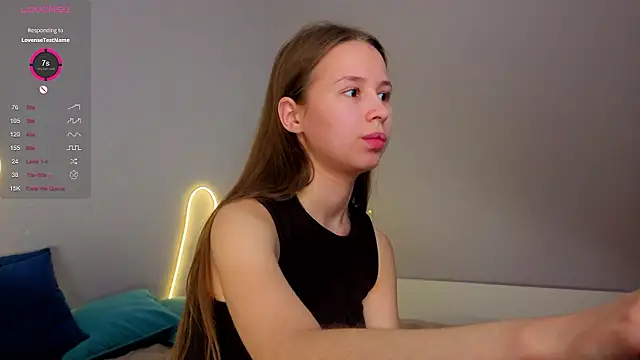 Snapshot of Emma_dream_ chatting on August 7, 2026, 1:55 am Emma dream online show from August 7, 2026, 1:55 am
