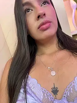 AliciaRoux online show from July 30, 2026, 6:07 pm