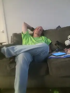 yourMasterisBored online show from April 26, 2026, 1:58 am