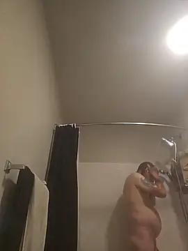 yourMasterisBored online show from May 31, 2026, 1:39 pm