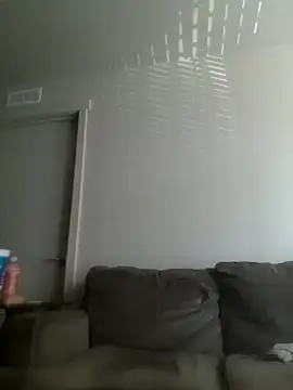 yourMasterisBored online show from April 18, 2026, 7:07 pm