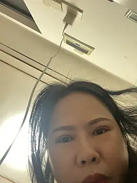 JIAOJIAO66 online show from May 9, 2026, 2:42 pm