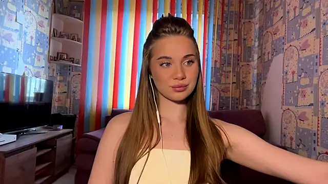 Miss Blessnyth online show from May 3, 2026, 7:13 am