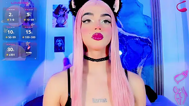 blonde queen- online show from April 20, 2026, 7:26 pm