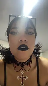 Liana Fem  online show from April 27, 2026, 4:10 am