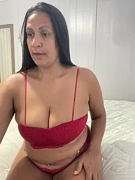 lactante2026 online show from April 9, 2026, 11:44 pm