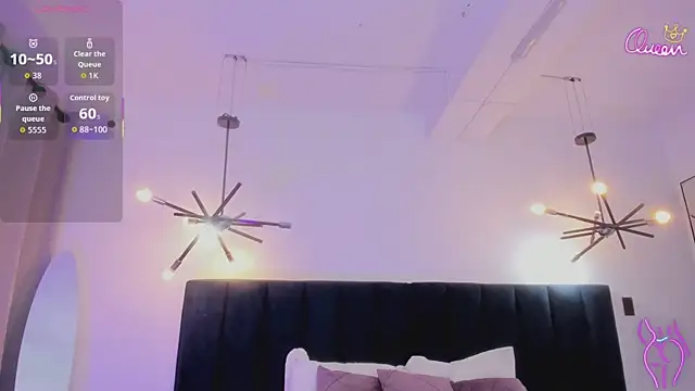 kirasweet7 online show from July 19, 2026, 3:04 am