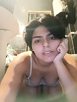 Snapshot of TuJenny chatting on April 11, 2026, 4:20 am TuJenny online show from April 11, 2026, 4:20 am