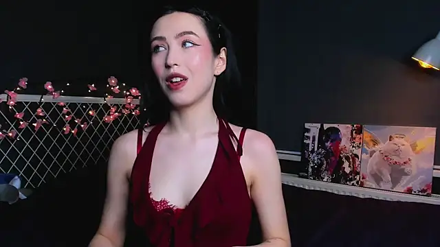 Snapshot of lizaa_breeze chatting on May 3, 2026, 5:49 pm lizaa breeze online show from May 3, 2026, 5:49 pm
