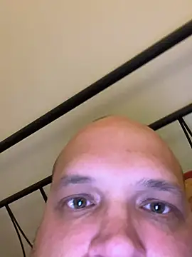 billy41leo online show from March 14, 2026, 10:43 am