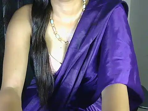 Snapshot of Tanisha_cute chatting on March 24, 2026, 5:57 pm Tanisha cute online show from March 24, 2026, 5:57 pm