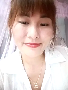 Snapshot of Lucxy-ki6 chatting on April 22, 2026, 1:07 pm Lucxy-ki6 online show from April 22, 2026, 1:07 pm