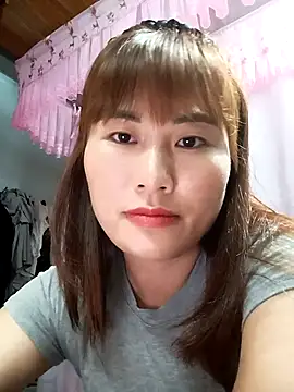 Snapshot of Lucxy-ki6 chatting on May 3, 2026, 7:46 am Lucxy-ki6 online show from May 3, 2026, 7:46 am