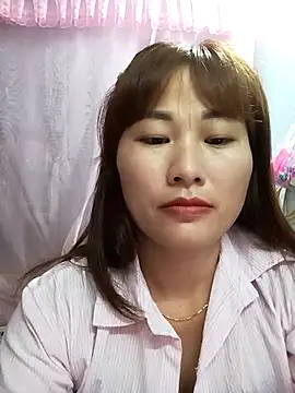 Snapshot of Lucxy-ki6 chatting on April 24, 2026, 11:40 pm Lucxy-ki6 online show from April 24, 2026, 11:40 pm