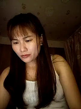Snapshot of Lucxy-ki6 chatting on August 6, 2026, 6:47 pm Lucxy-ki6 online show from August 6, 2026, 6:47 pm