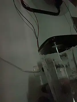 Hopeluna online show from March 18, 2026, 7:26 pm